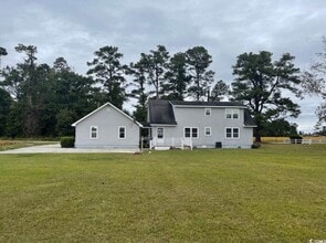 163 Edwards Rd in Loris, SC - Building Photo - Building Photo