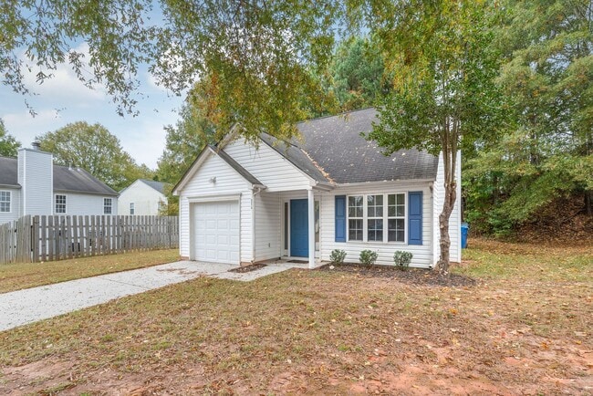 5214 Grass Run Ct in Charlotte, NC - Building Photo - Building Photo