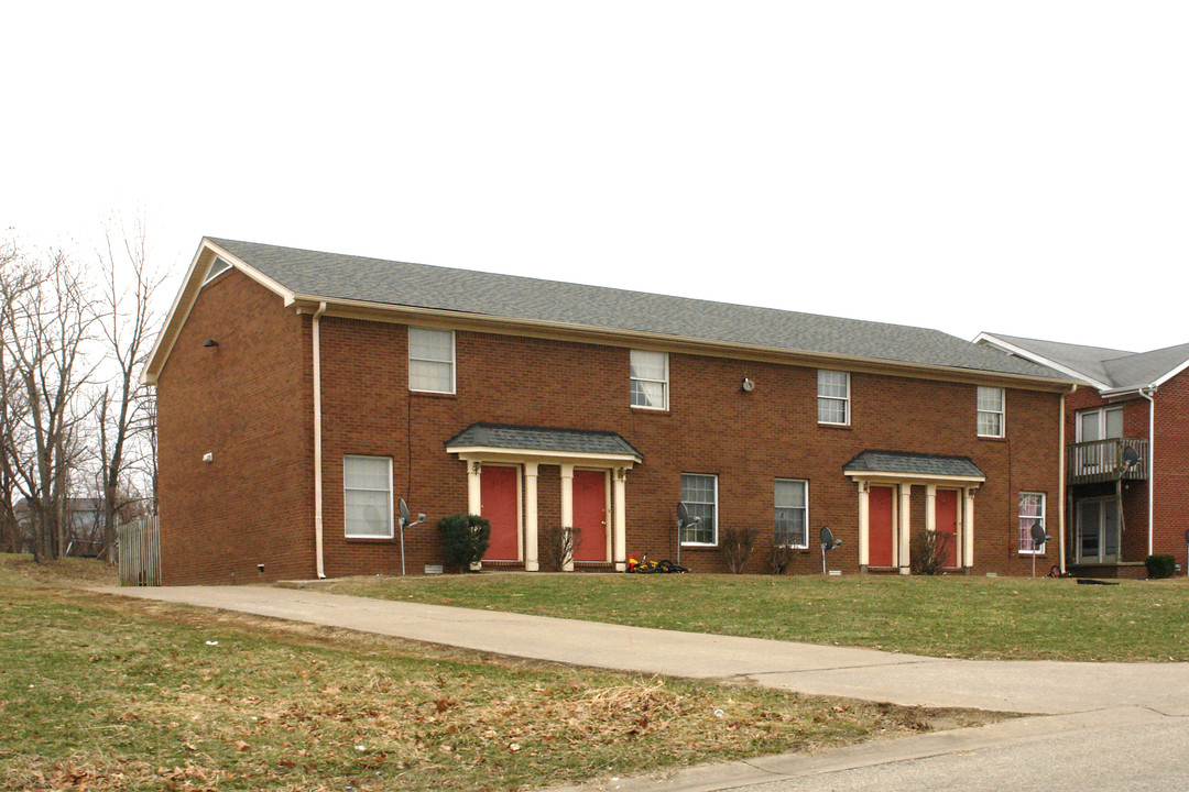 531-537 Midland Blvd in Shelbyville, KY - Foto de edificio