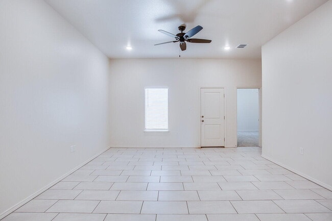 1706 Corpus Ave in Wolfforth, TX - Building Photo - Building Photo