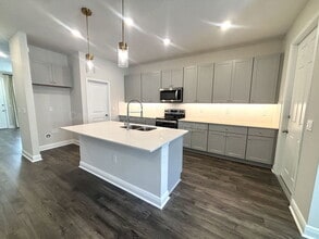 16339 Ingram Hls Aly in Oakland, FL - Building Photo - Building Photo