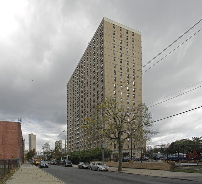 Friendset Apartments in Brooklyn, NY - Foto de edificio - Building Photo