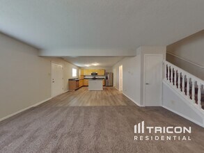 11361 N Creekside Dr in Monrovia, IN - Foto de edificio - Building Photo