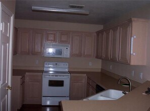 3005 Huntington Ct in Waxahachie, TX - Building Photo - Building Photo