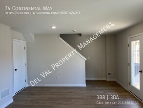 74 Continental Wy in Bridgeport, PA - Building Photo - Building Photo