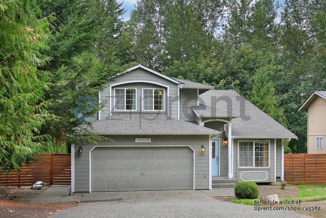 14224 SE 188 Way in Renton, WA - Building Photo