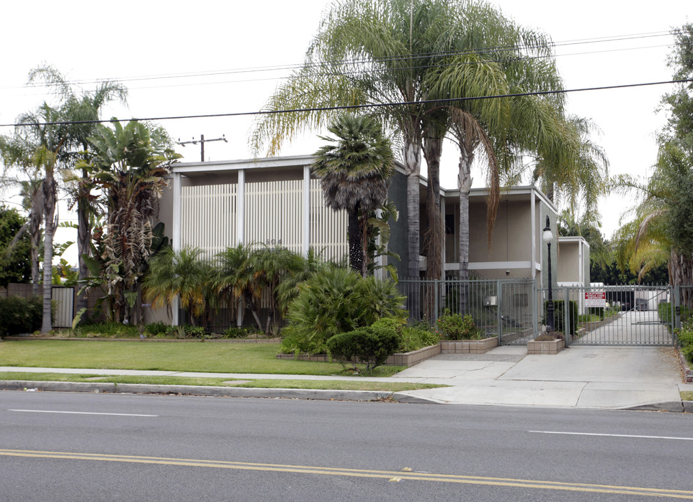 504 S Barranca Ave in Covina, CA - Building Photo