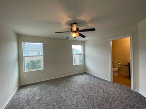 6323 Melanzane Ave in San Antonio, TX - Building Photo - Building Photo
