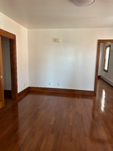 37 Lyman St in New Britain, CT - Building Photo - Building Photo