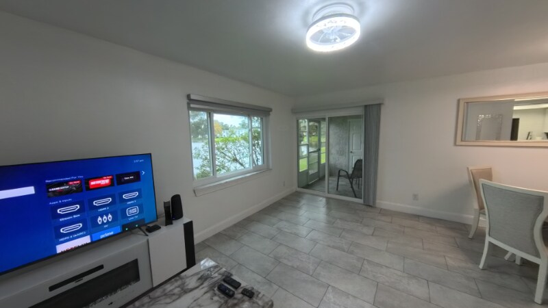 645 N Keene Rd in Clearwater, FL - Building Photo