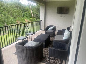 13236 Tracewood Hills Ln in Houston, TX - Foto de edificio - Building Photo