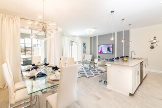 5001 Windermere Ave in Kissimmee, FL - Building Photo - Building Photo