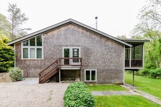 3 Nonquitt Ave in Dartmouth, MA - Building Photo - Building Photo