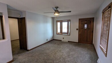 3219 2nd Ave in Council Bluffs, IA - Building Photo - Building Photo
