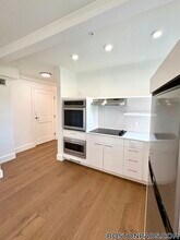 1200 Massachusetts Ave in Cambridge, MA - Building Photo - Building Photo