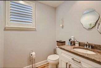 1332 Carlyle Park Cir in Littleton, CO - Building Photo - Building Photo
