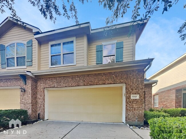 5343 Summit Hollow Dr