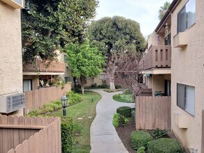 17900 Sherman Way, Unit 302 in Reseda, CA - Building Photo - Building Photo