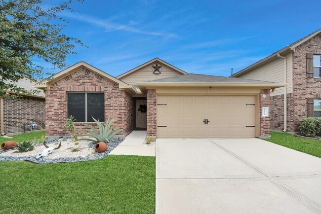 15435 Sicomoro Viejo St