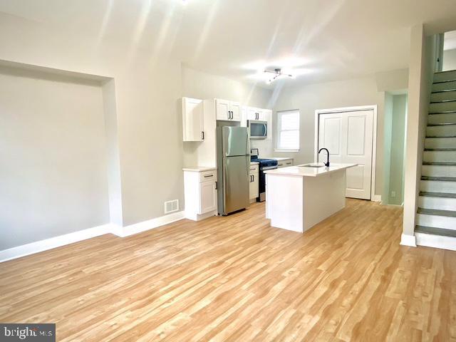 2408 Cecil B. Moore Ave in Philadelphia, PA - Building Photo - Building Photo