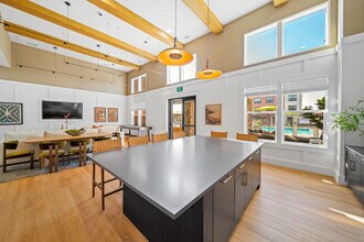 Emblem Renata in Santa Rosa, CA - Building Photo - Building Photo