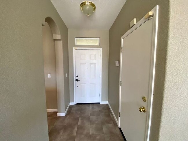 2381 Crestone Dr in Reno, NV - Building Photo - Building Photo