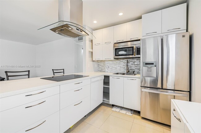 property at 471 Capri G