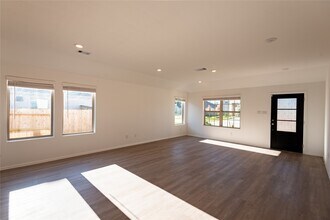 5311 Winding Strm Dr in Rosenberg, TX - Building Photo - Building Photo