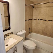 8301 SW 142nd Ave in Miami, FL - Foto de edificio - Building Photo