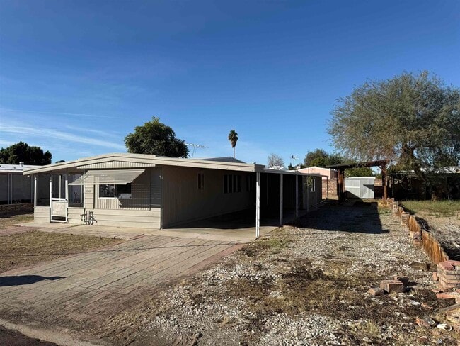 11268 S Hummingbird Ln in Yuma, AZ - Building Photo - Building Photo