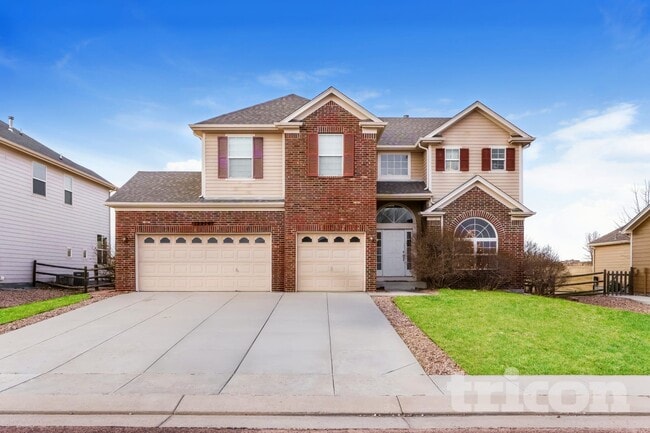 property at 12274 Pine Valley Cir