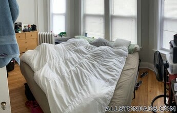 12 Farrington Ave, Unit 4 in Boston, MA - Building Photo - Building Photo