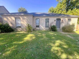 5300 Steuben Dr in Memphis, TN - Building Photo