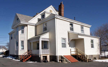 345 Washington St in Quincy, MA - Foto de edificio - Building Photo