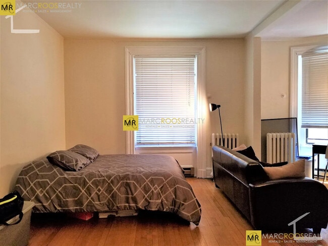 property at 21 Massachusetts Ave