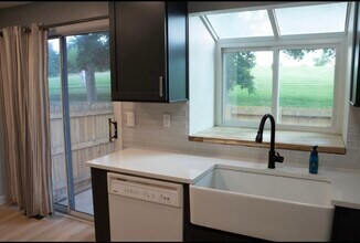 7773 S Steele St in Centennial, CO - Building Photo - Building Photo
