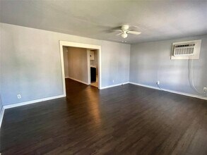 6300 Sandra St in Houston, TX - Building Photo - Building Photo