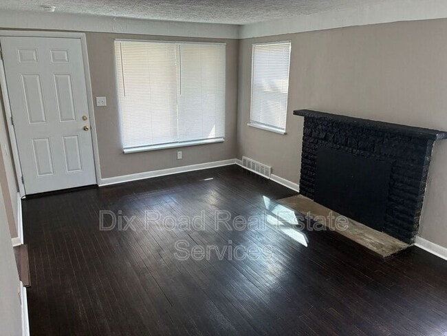 3221 W Riverview Ave in Dayton, OH - Building Photo - Building Photo