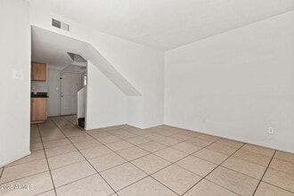 1742 E Pepper Cir in Mesa, AZ - Building Photo - Building Photo