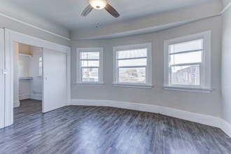 3027 Filbert St in Oakland, CA - Foto de edificio - Building Photo