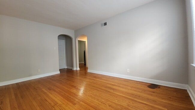 1042 Sanford Ave in St. Louis, MO - Building Photo - Building Photo