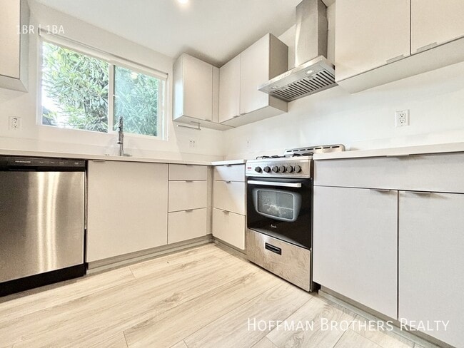 property at 1568 Yosemite Dr