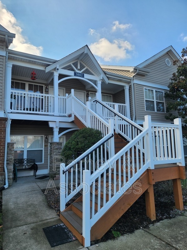 property at 3802 Falcon Crest Dr