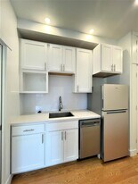 29 Green St in Boston, MA - Building Photo