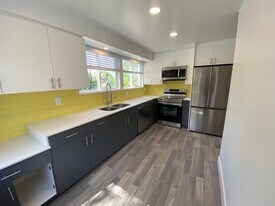 26 W Girard Ave in Salt Lake City, UT - Building Photo