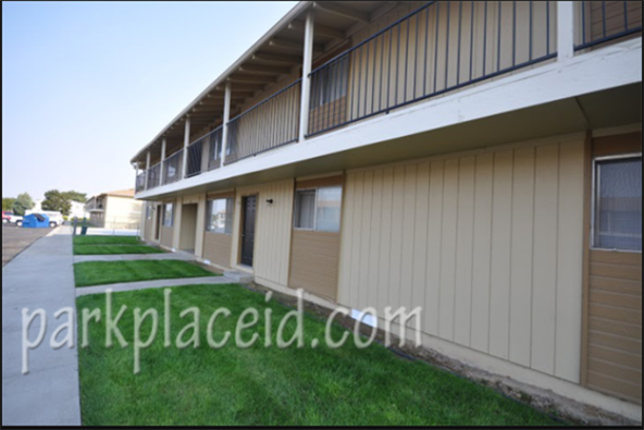 1723 S Juniper St-Unit -12 in Nampa, ID - Building Photo