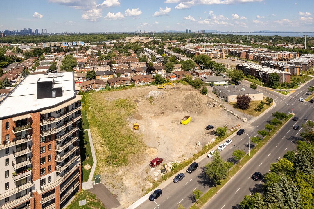 1197 Shevchenko Boul in Montréal, QC - Building Photo