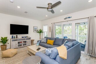 14604 Salt Meadow Dr in Pensacola, FL - Building Photo - Building Photo