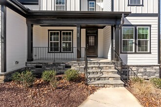 66 Sweet Meadow Ln in Pittsboro, NC - Building Photo - Building Photo