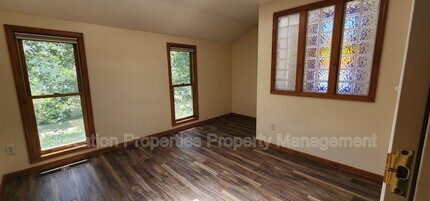 1017 Kentucky St in Lawrence, KS - Building Photo - Building Photo